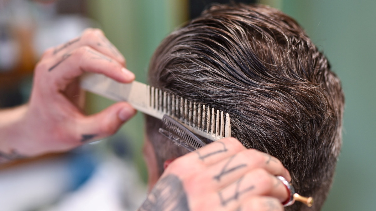 Unerlaubte Haarschnitte: Dresden will Kontrollen in Barbershops "intensivieren"