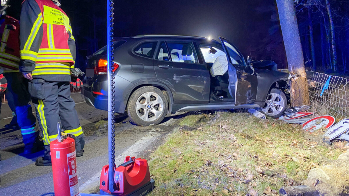 Hoyerswerda: Zwei Verletzte Bei Unfall Auf Der B 97 | Sächsische.de