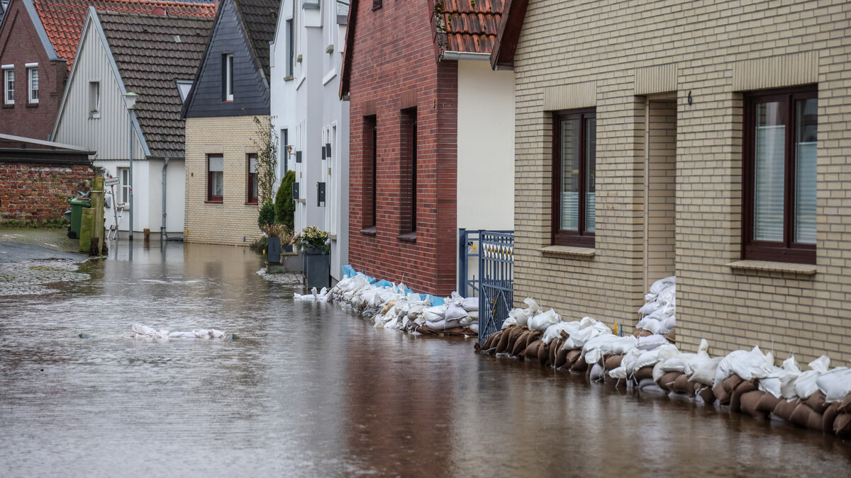 Wetter in Sachsen: Regen und Böen - Sturm auf dem Fichtelberg |  Sächsische.de