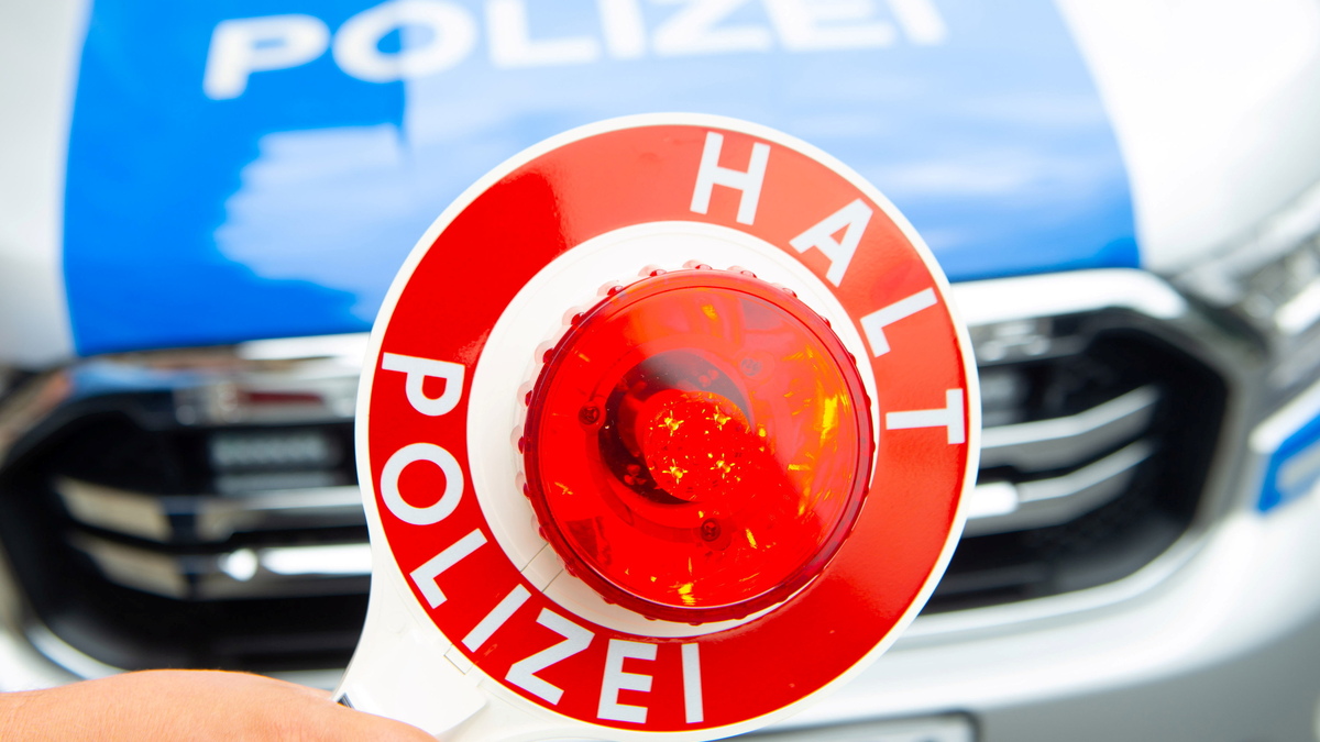 “Police catch alleged robber after attack on young woman in Dresden-Neustadt”