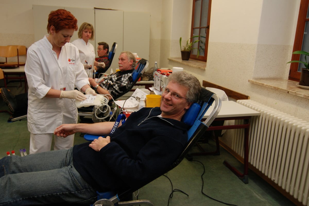 Four and a half buckets of water donated blood |  Sächsische.de