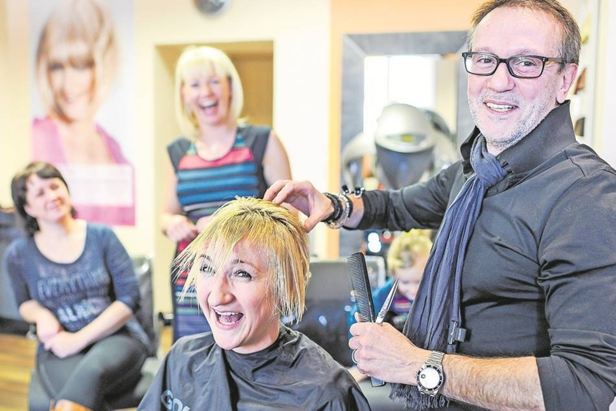 Promi Friseur In Buchholz Sachsische De