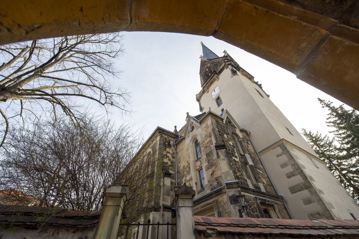 Parish of the Friedenskirche totally devastated