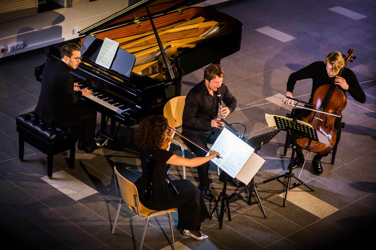 Pierre-Laurent Aimard (Klavier), Jörg Widmann (Klarinette), Jean-Guihen Queyras (Violoncello) und Isabel Faust (Violine)