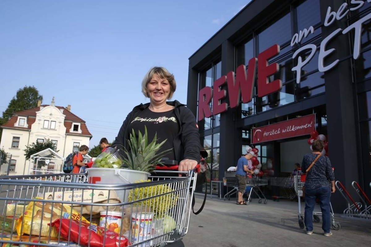 Sekt für den ersten Kunden | Sächsische.de