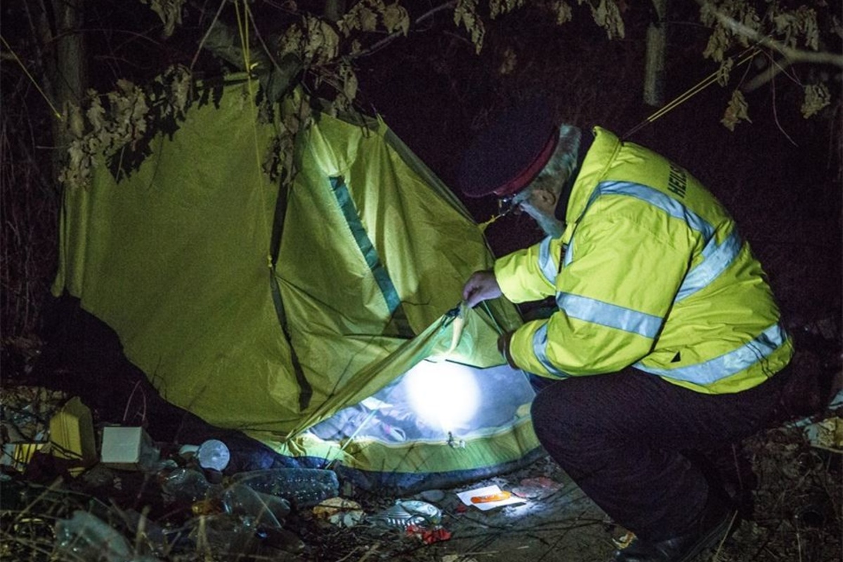 Obdachlose schlafen im Großen Garten Sächsische.de