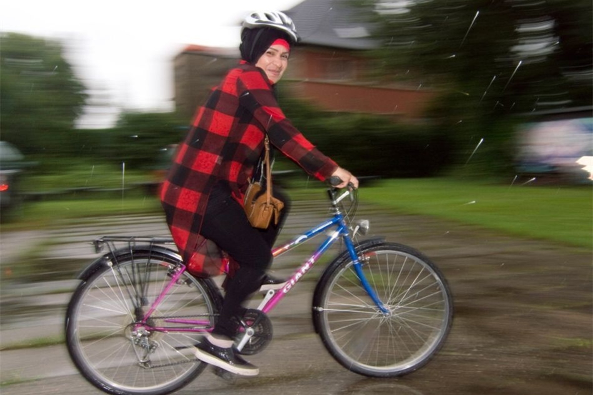 Erwachsene lernen Fahrrad fahren Sächsische.de