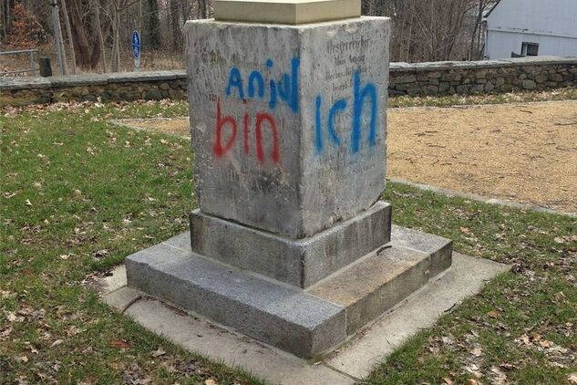 45+ Liebesschwuere sprueche , Vandalismus auf dem Alten Friedhof Sächsische.de