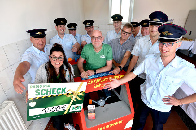 Radio PSR hilft beim neuen Feuerwehrauto Sächsische.de