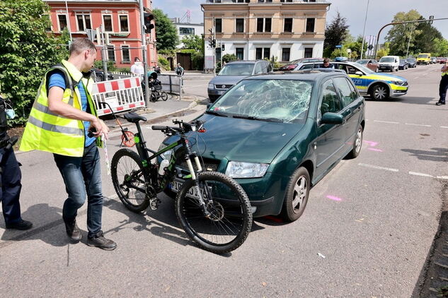 Pirna SOE Drei FahrradUnfälle mit Schwerverletzten