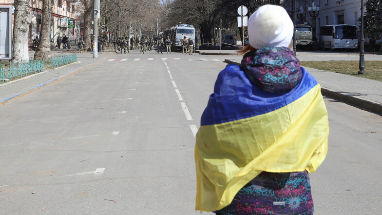 SOE: Hotlines, Adressen und mehr für Ukraine-Hilfe und Helfer