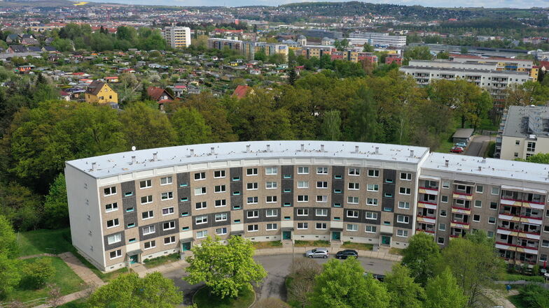 Zwischen 1970 und 1990 sind auf dem Gebiet der ehemaligen DDR laut Statistischem Bundesamt 1,9 Millionen Wohnungen neu gebaut worden.