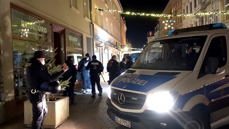 Gewalt bei Corona-Demo in Pirna