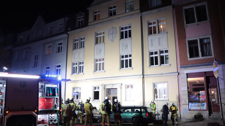 In diesem Haus in Alttrachau brannte am Neujahrstag in einer Erdgeschosswohnung ein Teil der Einrichtung.