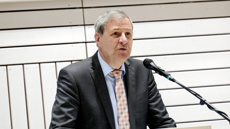 Frank Nolden bleibt Rektor der sächsischen Verwaltungshochschule in Meißen.