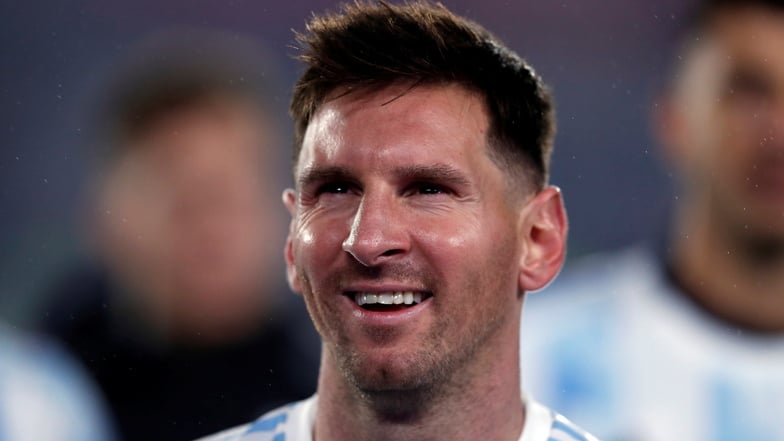 Der argentinische Superstar Lionel Messi hat die brasilianische Fußballlegende Pelé als südamerikanischen Rekordtorschützen überholt.
