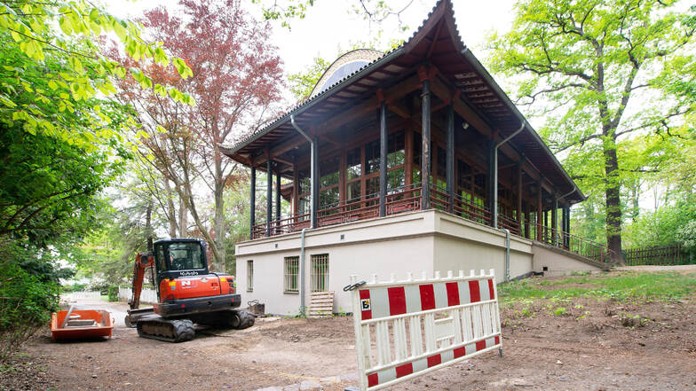 Vor kurzem wurde die Abwasserleitung am Chinesischen Pavillon erneuert.