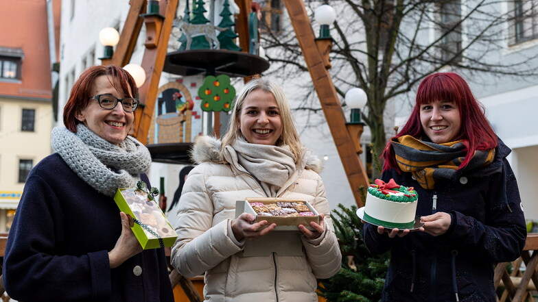 Christine Lehmann (v.l.) hat 2021 mit ihrem Café Achat Jubiläum gefeiert. Sindy Ullrich und Daniela Oehme haben ihre Unternehmen für vegane Leckerei und Designtorten neu gestartet.