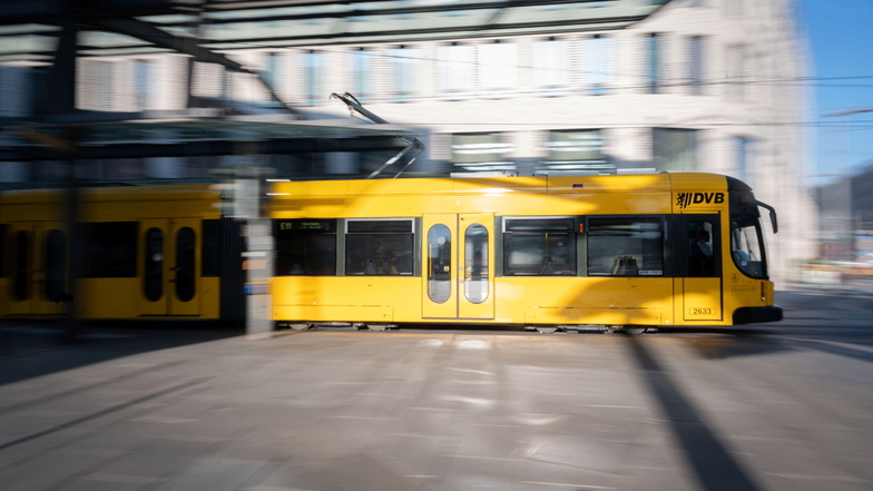 Die Dresdner Verkehrsbetriebe (DVB) planen ein Beschleunigungsprogramm für ihre Bahnen.