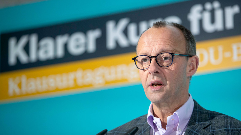 CDU-Parteichef Friedrich Merz spricht bei der Abschluss-Pressekonferenz der Klausurtagung vom CDU-Bundesvorstand.