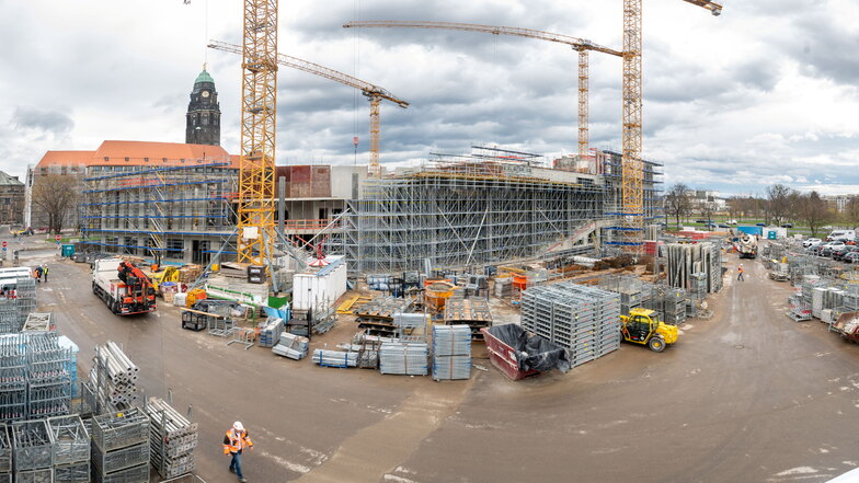 Während am Stadtforum noch bis 2025 gewerkelt wird, plant die Stadt Dresden bereits einen "Anbau"