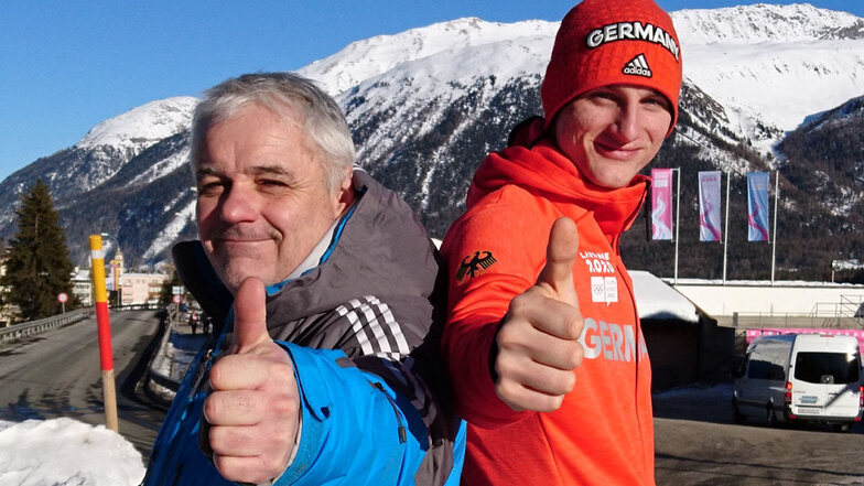 Jugendspiele-Sieger Alexander Czudaj (rechts), Sohn von Harald Czudaj, ist zur Eröffnung der WM in Altenberg mit dabei.
