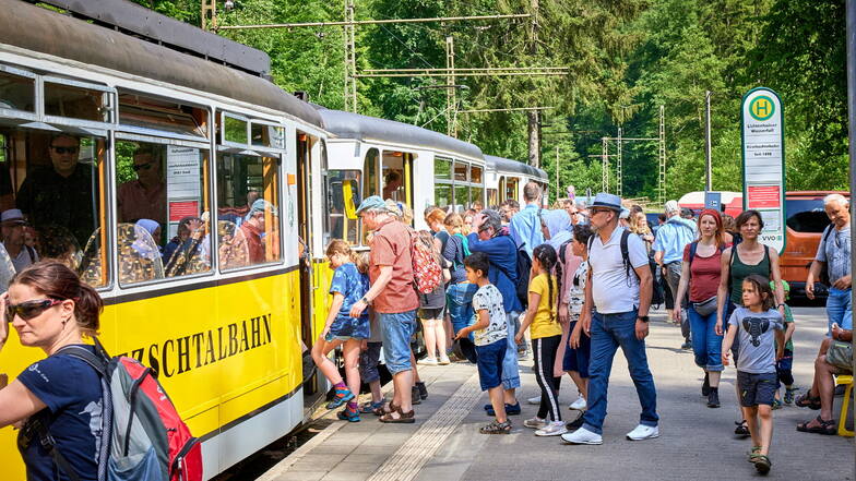 Sächsische Schweiz: Ansturm auf die Kirnitzschtalbahn