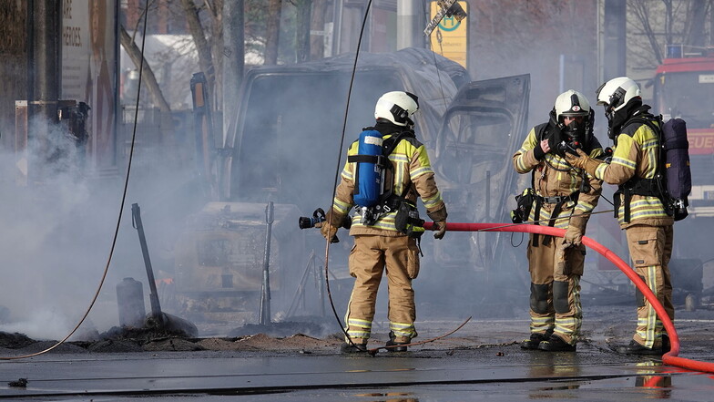 Am 22. März 2023 kam es zu einem Großbrand, nachdem sich in Dresden-Friedrichstadt Gas entzündet hatte.