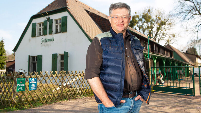 Im nächsten Jahr will Holger Zastrow seinen Gasthof Hofewiese sanieren.