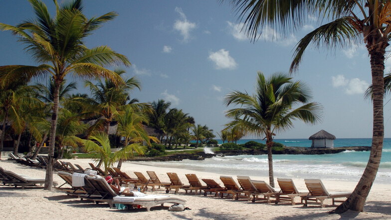 Die Dominikanische Republik – hier ein Strand in Punta Cana – empfängt wieder Touristen.