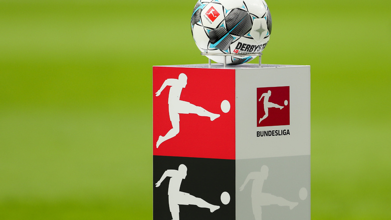 Der Ball ruht - in der 1. und 2. Bundesliga für wenigstens drei Wochen.
