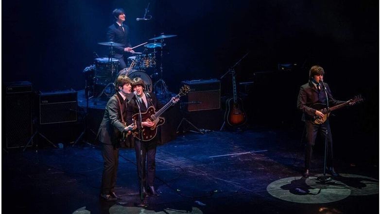 Die vier Musiker aus Italien klingen wie die Beatles und sehen auch so aus. "The Beatbox" haben die Hommage an die Kultband von damals zu ihrer Leidenschaft gemacht.