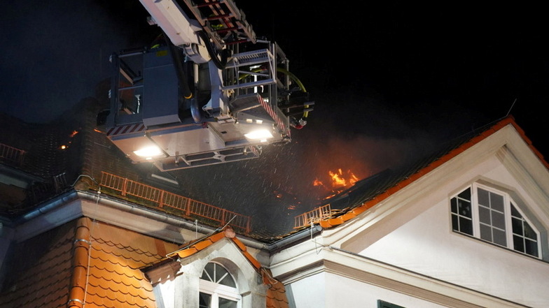Ein Mensch kam bei einem Wohnungsbrand am 20. Dezember 2023 in Kirschau ums Leben.