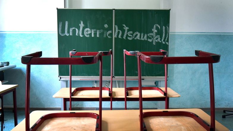 In den Schulen der Region Döbeln fallen geplant Stunden aus, weil für viele Fächer Lehrer fehlen.