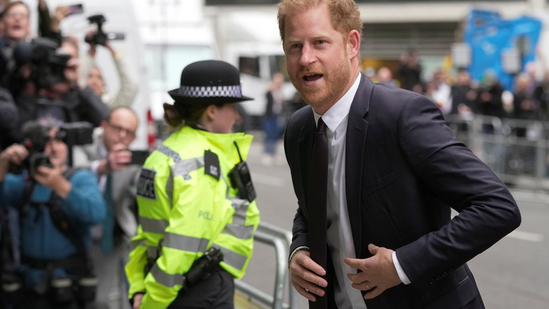 Prinz Harry, Herzog von Sussex, wird vor einem Londoner Gericht als Zeuge gegen einen Boulevardzeitungsverlag aussagen.
