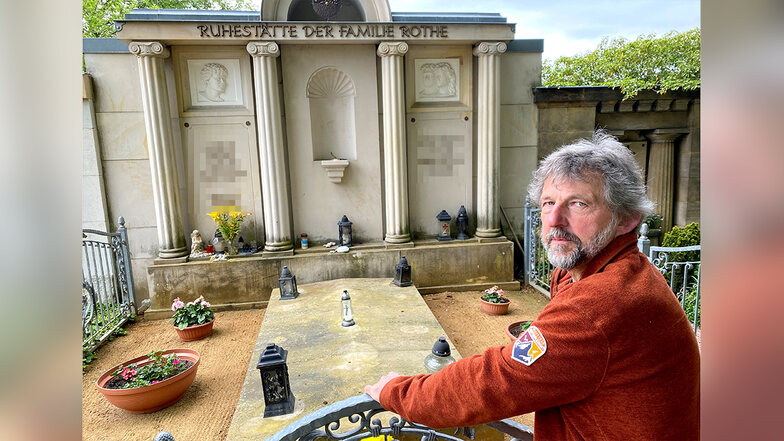 Auf dem Großschönauer Friedhof wurden kürzlich zwei Engel aus Bronze gestohlen. Laut Friedhofsmeister Lothar Hommel wurde die Anlage nicht zum ersten Mal von Kriminellen heimgesucht.