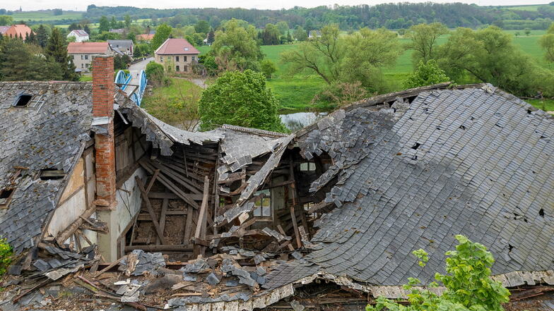 Gasthof-Ruine in Leisnig: Bauaufsicht trifft drastische Entscheidung