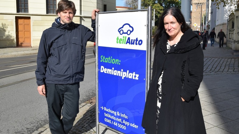 Dr. Torsten Bähr von teilAuto und Andrea Behr von der Europastadt GörlitzZgorzelec