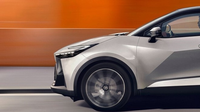 Der neue Toyota C-HR Flow Hybrid kombiniert eleganten Stil mit elektrifizierter Leistung. Entdecken Sie eine neue Ära der urbanen Fortbewegung bei Autohaus Pohlmann!