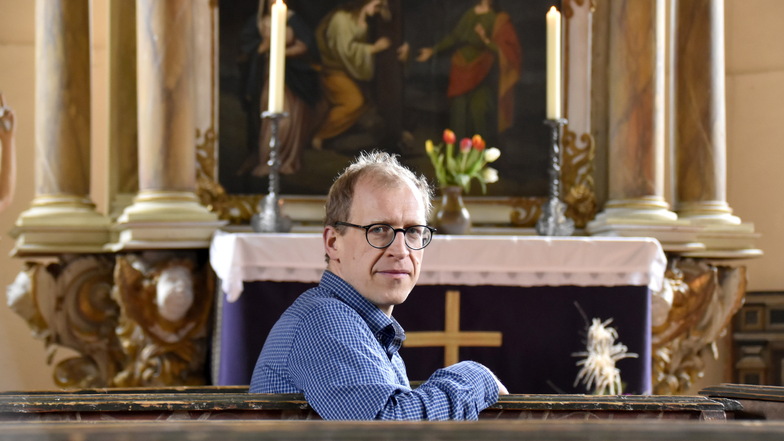 Pfarrer Johannes Schreiner lädt zu zwei Benefizkonzerten ein. Die Einnahmen werden für die Orgel der Kirche Großerkmannsdorf verwendet.