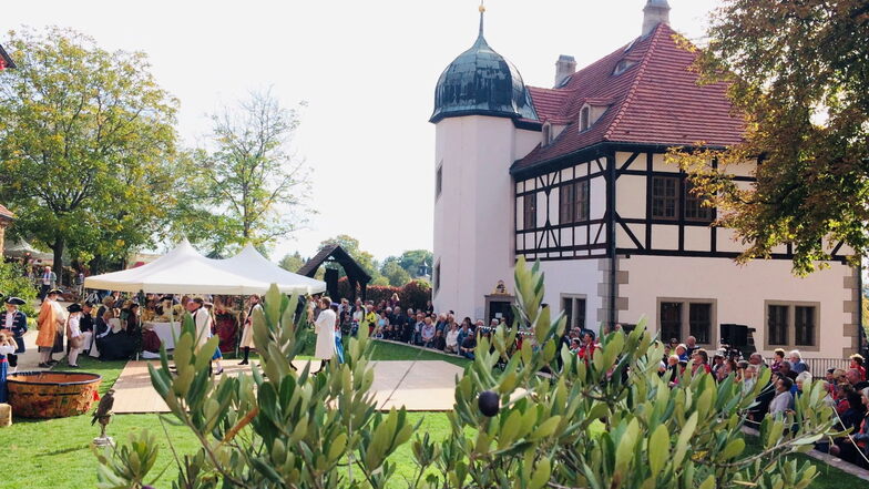 Im Weingut Hoflößnitz wird zwei Tage lang gefeiert.