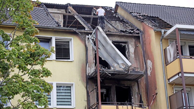 Wohnungsbrand in Riesa: Eigentümer rechnet mit sechsstelliger Schadenssumme
