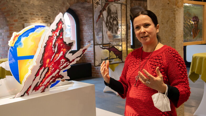 Im Kulturschloss Großenhain stellt derzeit Natalja Böttger Aquarelle und Glasarbeiten aus. Die Großenhainerin stammt aus dem Kaukasus und wurde in Hessen ausgebildet.