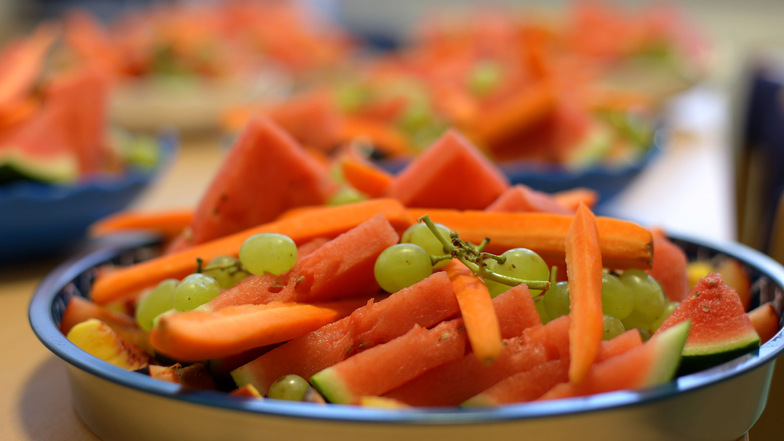 Gemüse sollte ebenso wie Obst und Nüsse auf dem Speiseplan in der Prüfungsvorbereitung stehen.