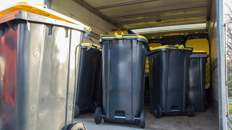 Die neuen Gelben Tonnen fassen 240 Liter Müll.