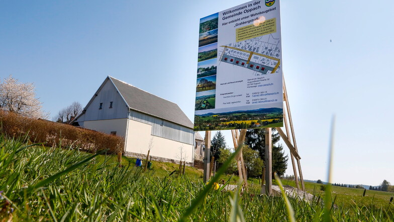 An der Grahbergstraße in Oppach gibt es Platz für Bauwillige.