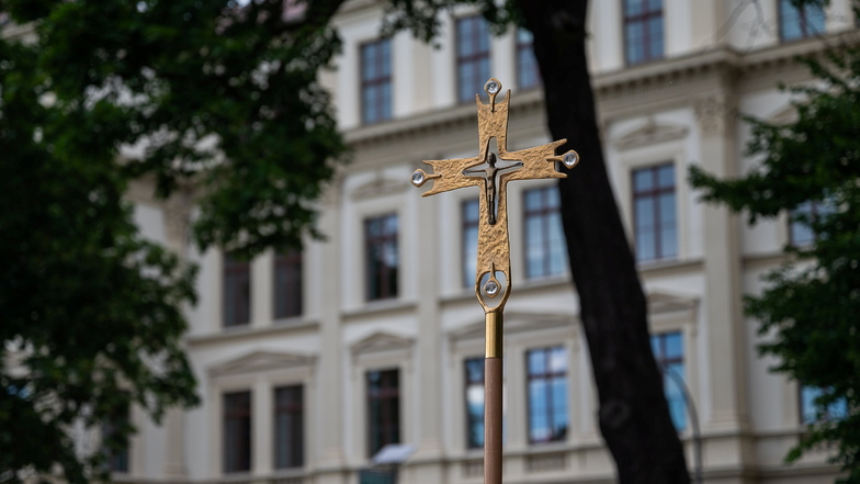 Klare Kante gegen die AfD: Kirchen stecken vor den Wahlen im hausgemachten Dilemma