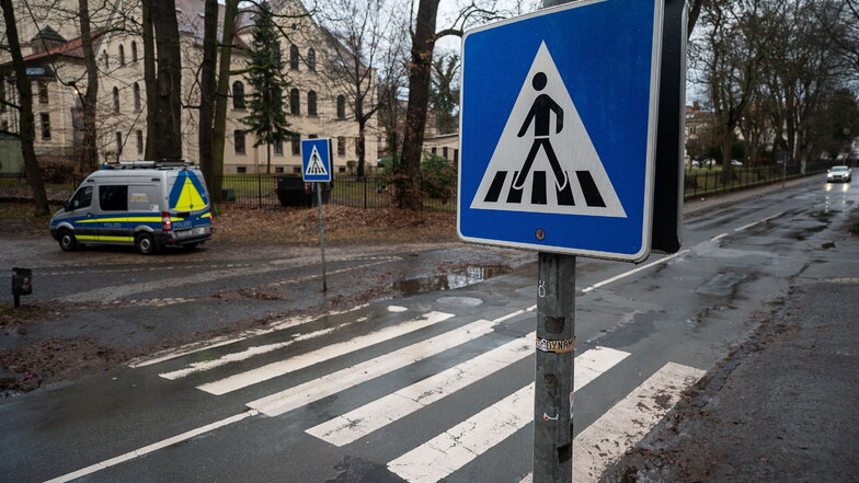 Der tragische Unfall passierte am Donnerstag am Zebrastreifen auf der Joliot-Curie-Straße/Ecke Lindenweg.