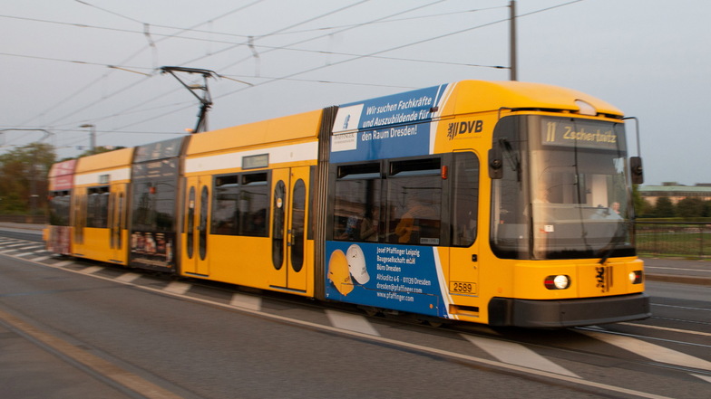 Für eine Straßenbahnfahrt in Dresden muss ab April 2022 mehr gezahlt werden.