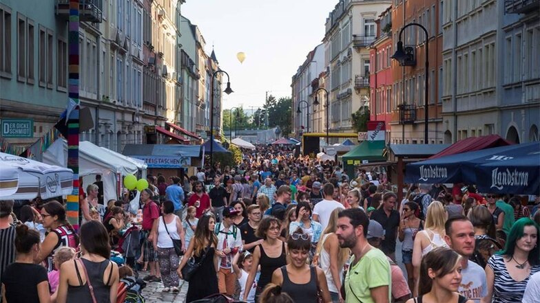 Von Freitag und bis zum Sonntagabend feierten die Anwohner der Leipziger Vorstadt sich und ihren Stadtteil beim Hechtfest. Impressionen vom Fest.